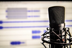 Rebold analiza el incremento de los ingresos publicitarios a través de podcasts